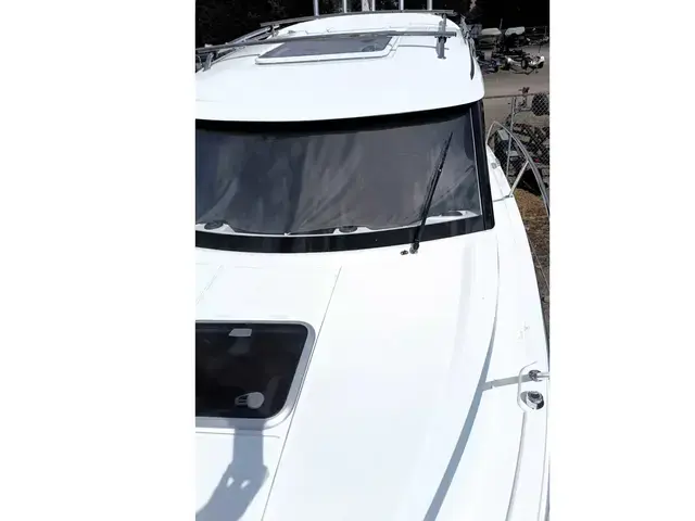 Beneteau Antares 7 Fishing