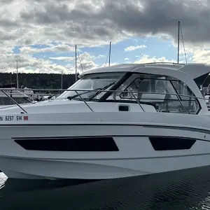 2021 Beneteau Antares 9