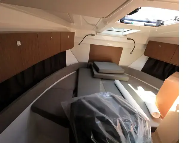 Beneteau Antares 9