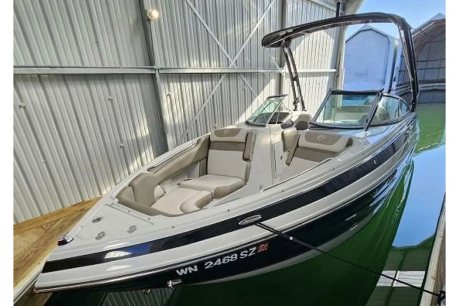 2022 Crownline 260ss