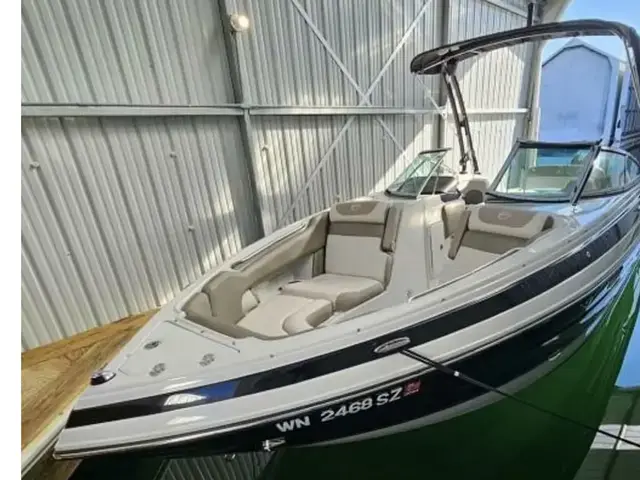 Crownline 260SS for sale in United States of America for $72,497 (€70,339)