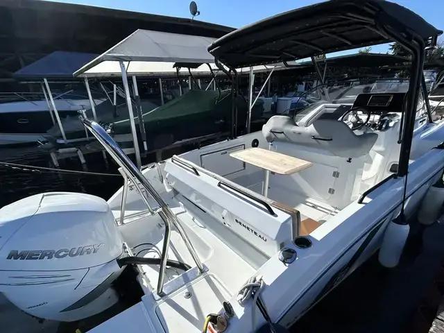 Beneteau Flyer 8 Sundeck