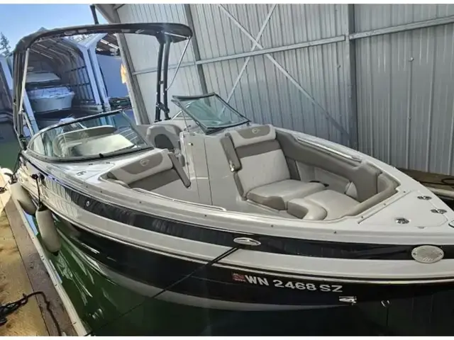 Crownline 260SS