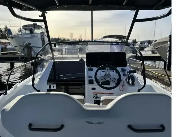 Beneteau Flyer 8 Sundeck