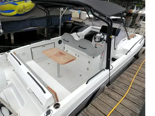 Beneteau Flyer 8 Sundeck