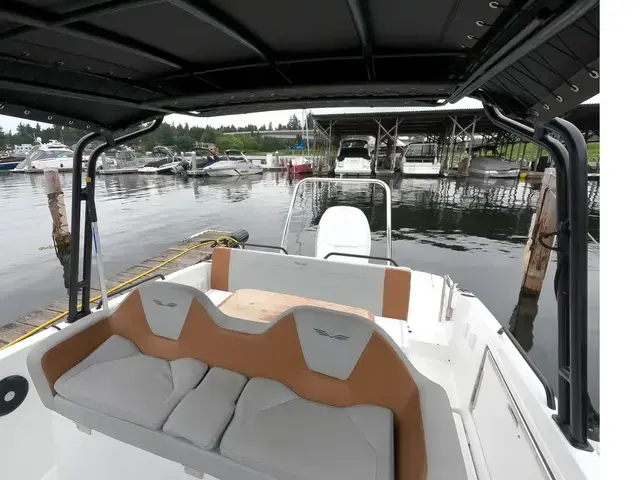 Beneteau Flyer 8 Sundeck