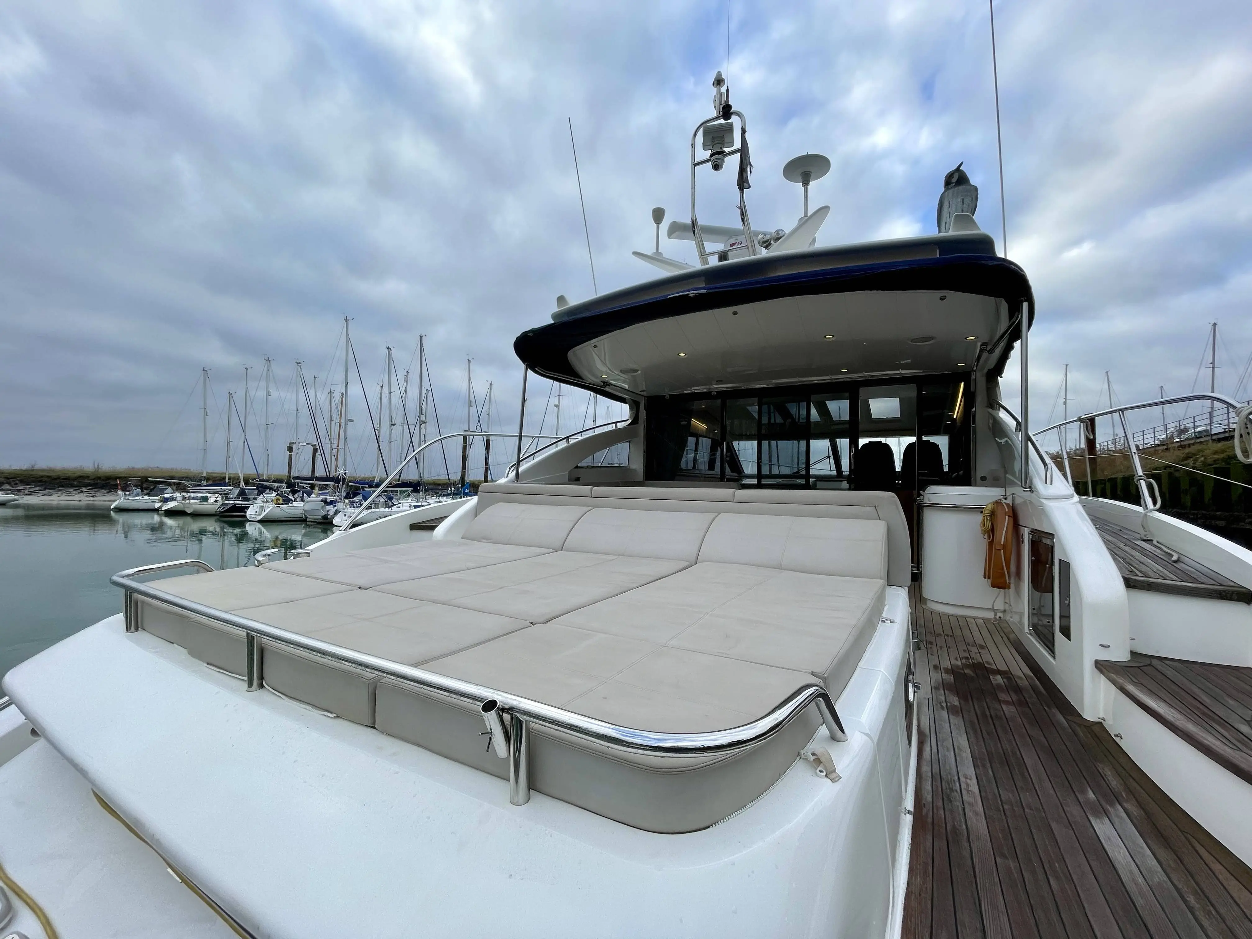 2010 Princess v62