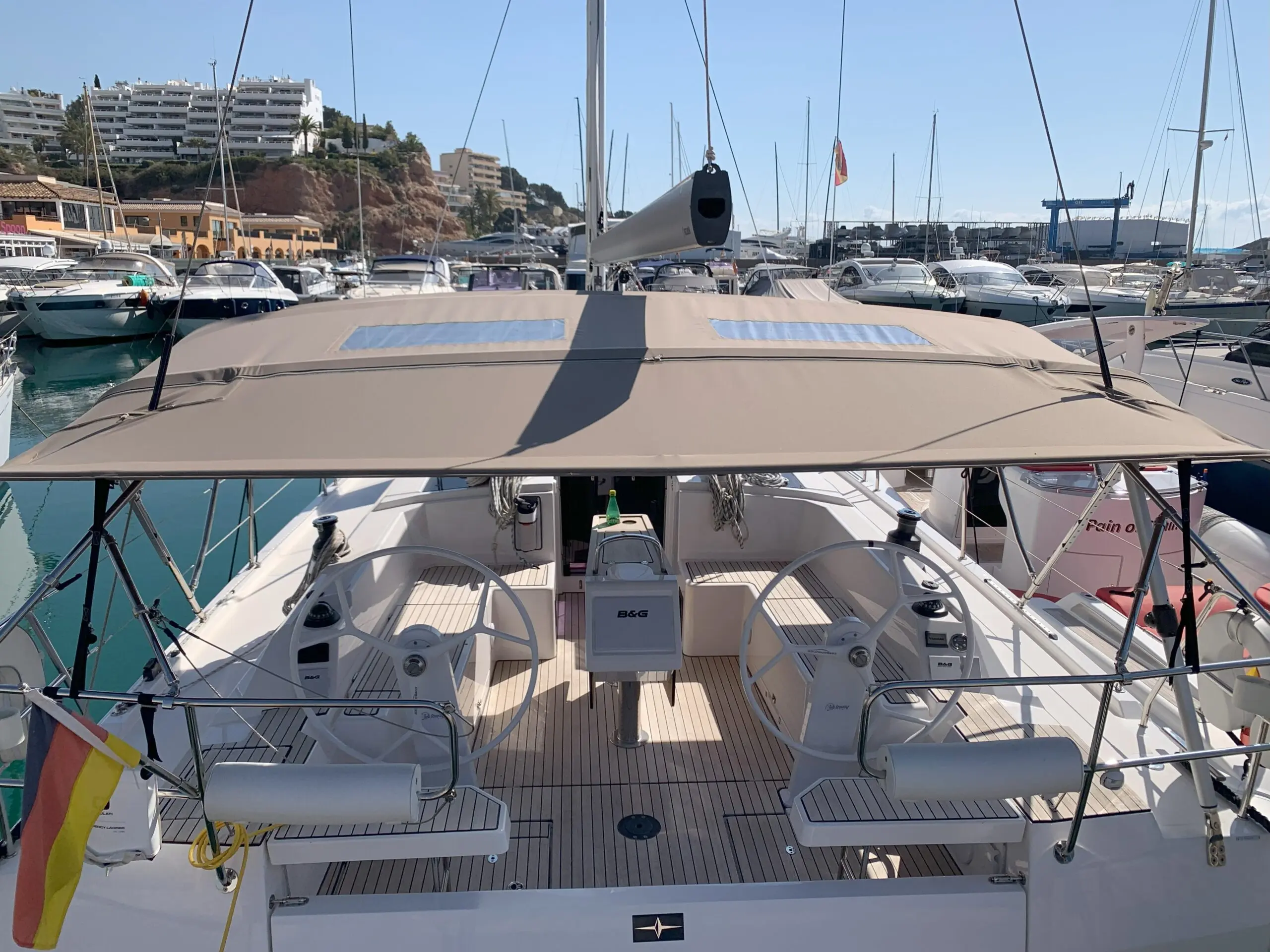 2023 Bavaria c42