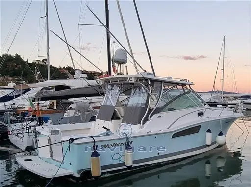 2007 Wellcraft 360 coastal