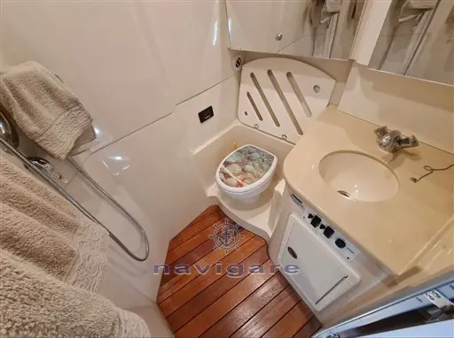 2007 Wellcraft 360 coastal