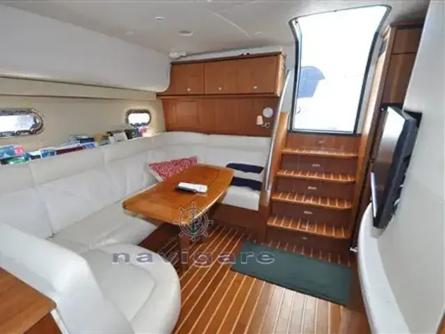 Tiara Yachts 4300 Sovran