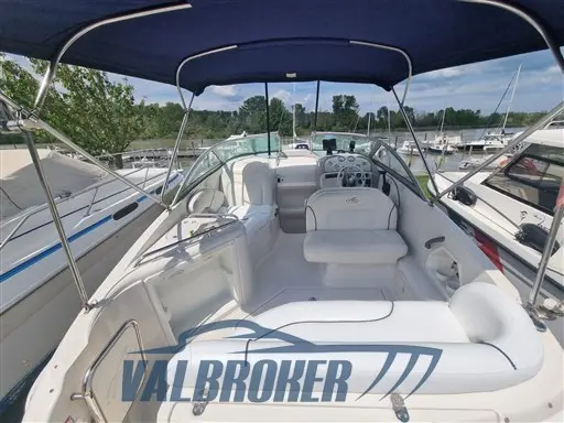 2004 Monterey 250 cruiser