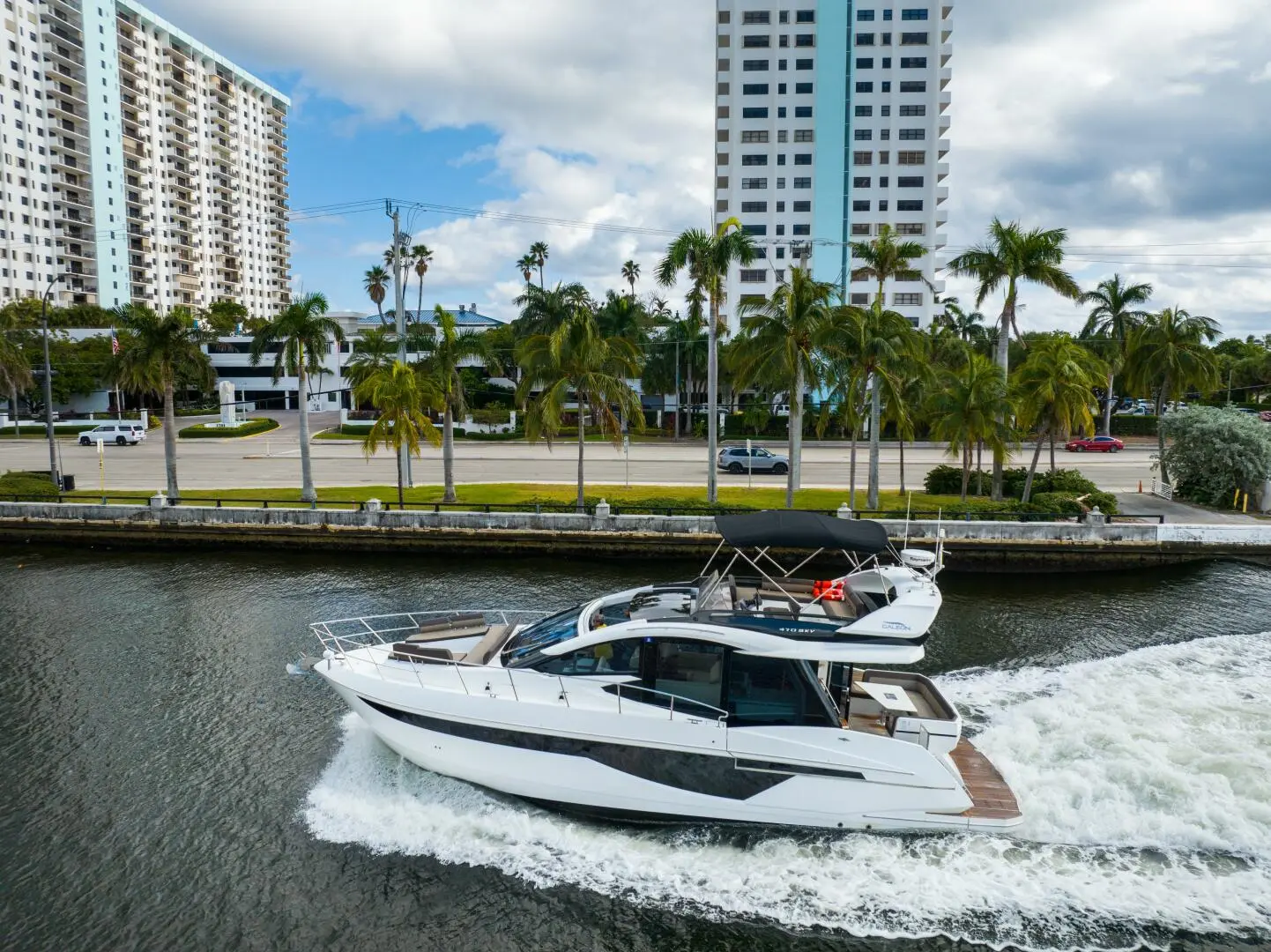 2022 Galeon 47 sky