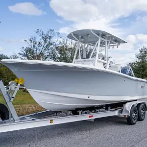 2025 Sea Hunt Ultra 219