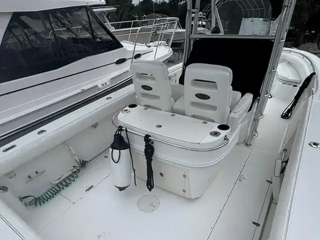 Boston Whaler 320 Outrage