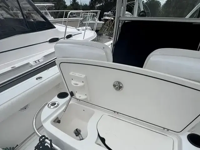 Boston Whaler 320 Outrage