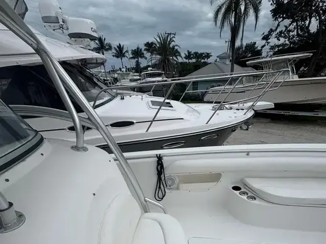 Boston Whaler 320 Outrage