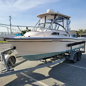 2006 Grady White Seafarer 226