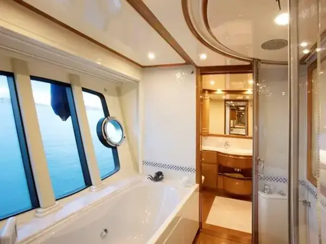 Ferretti Yachts LADY VICTORIA