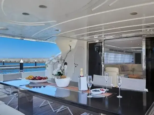 Ferretti Yachts CAMARIK