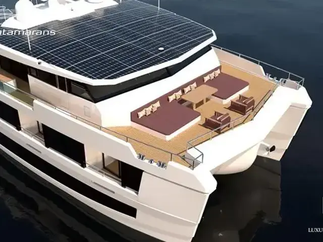 Ultimate Catamarans Spaceline 88