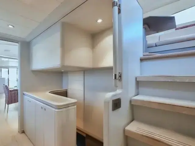 Ferretti Yachts CAMARIK