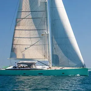 2015 Y Yachts PEREGRIN