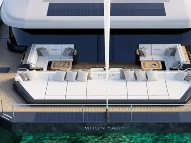 Moon Yacht 2025 Moon 90