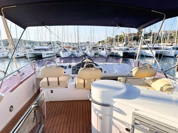 2007 Fairline luna iv