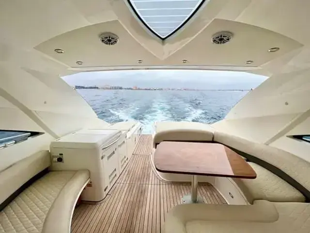 Fairline Targa 52