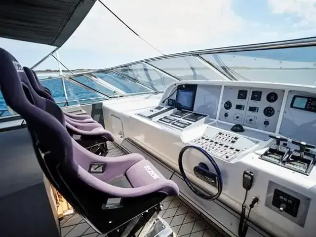 Mangusta 80