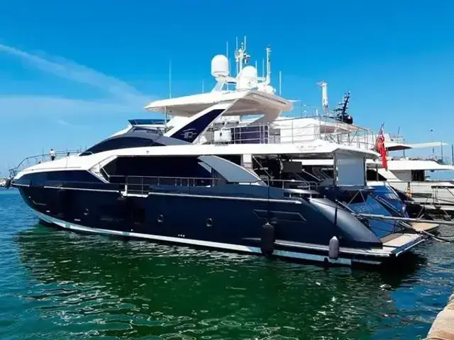 Azimut Queen Ana