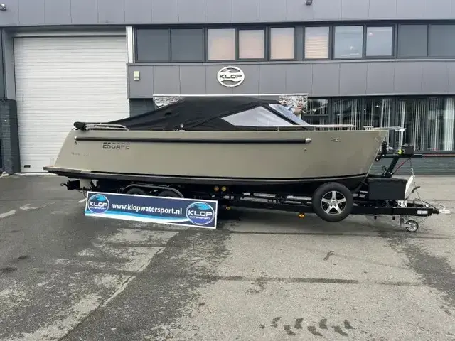 Maxima Boats 730I met Vetus 52 pk dieselmotor van bouwjaar 2021 op voorraad!