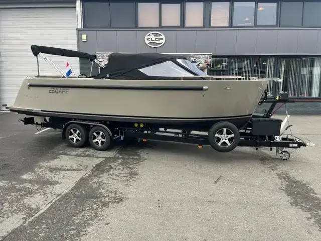 Maxima Boats 730I met Vetus 52 pk dieselmotor van bouwjaar 2021 op voorraad!