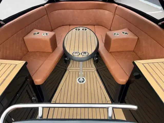 Maxima Boats 640 met Honda 100 pk van bouwjaar 2023!