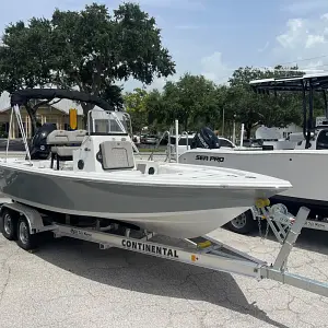 2024 Sea Pro 210 DLX BAY