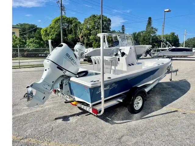 Salty Boats PALMETTO 186 BAY