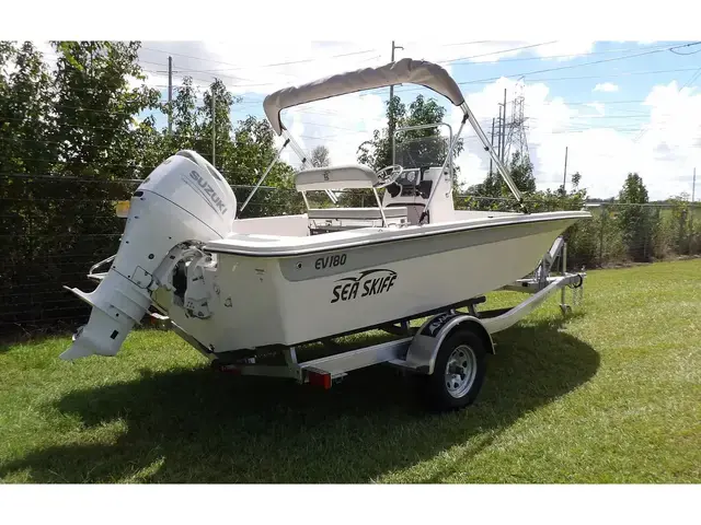 Carolina Skiff EV 180 Sea Skiff