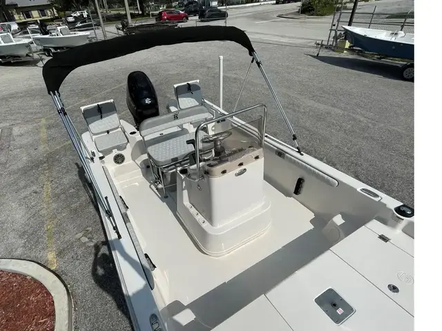 Carolina Skiff 17ls