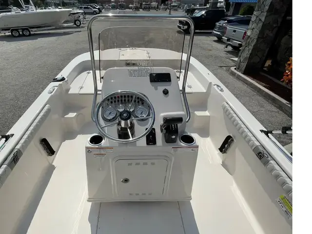 Carolina Skiff 17ls