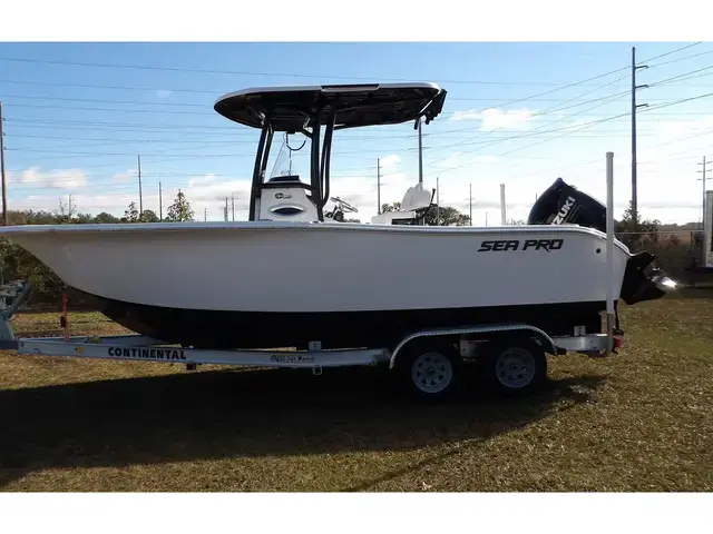 Sea Pro 222 Deep-V