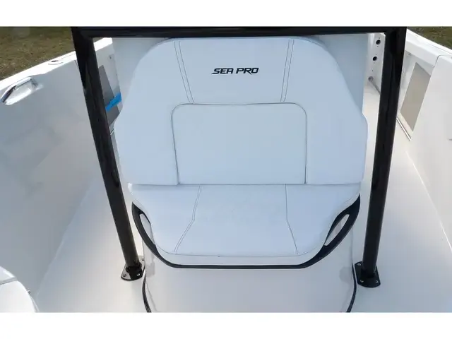 Sea Pro 222 Deep-V