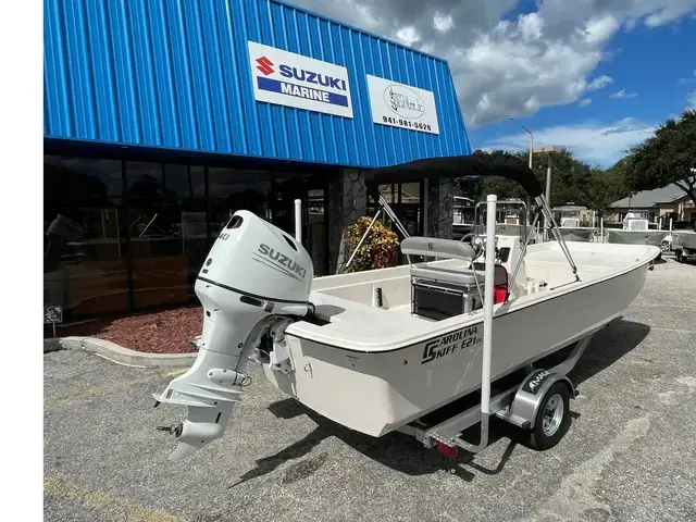 Carolina Skiff E 21 DLX CC