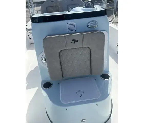 Sea Pro 210 DLX BAY