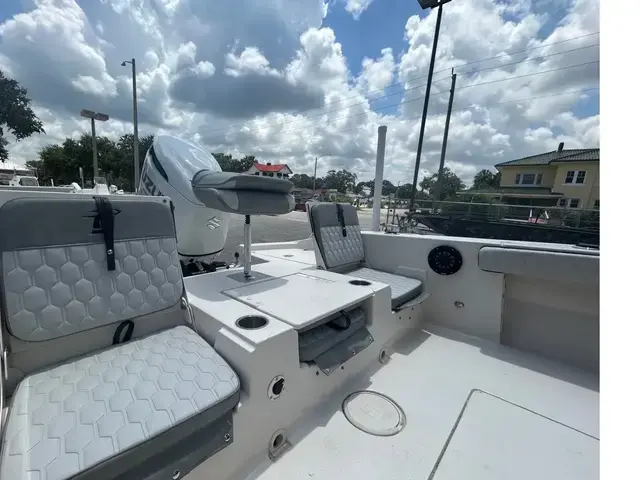 Carolina Skiff 24 Ultra Elite