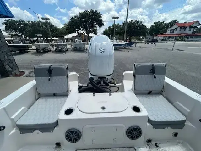 Carolina Skiff 23LS