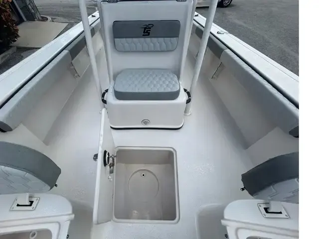 Carolina Skiff 24 Ultra Elite