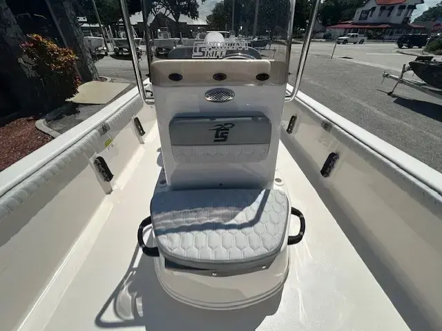 Carolina Skiff 21LS