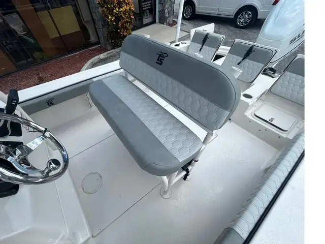 Carolina Skiff 24 Ultra Elite