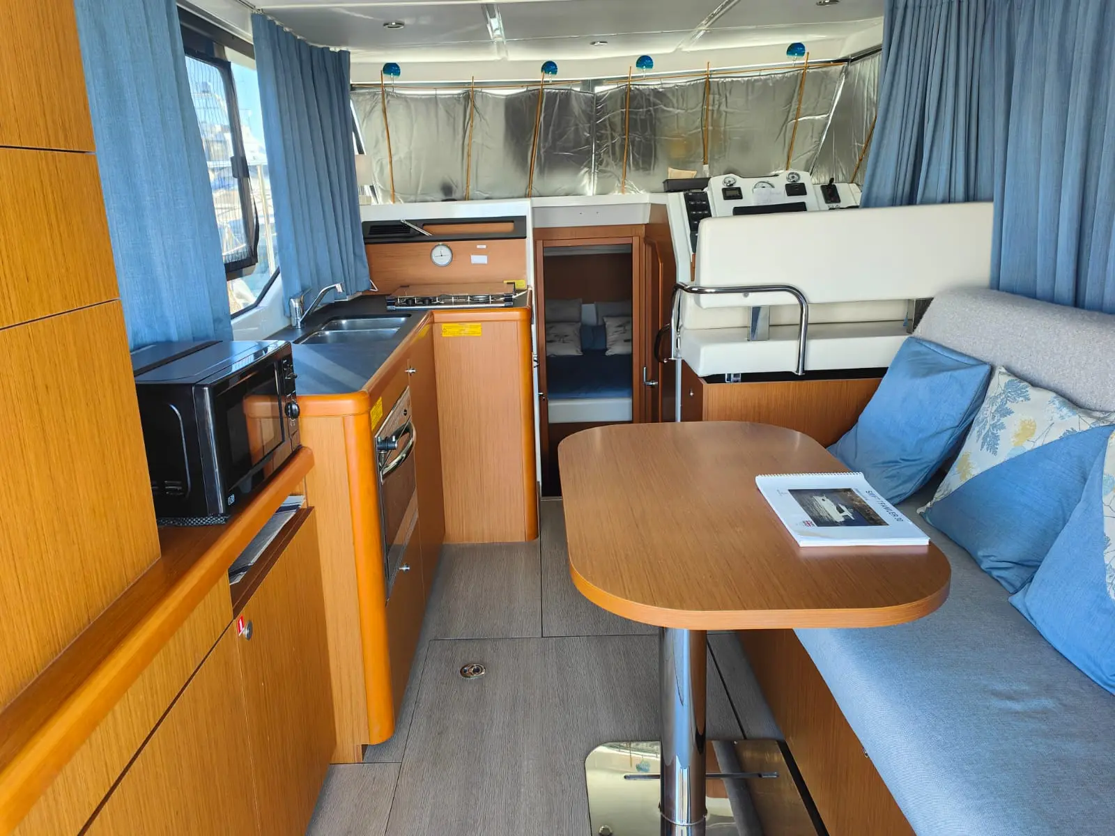 2019 Beneteau swift trawler 30